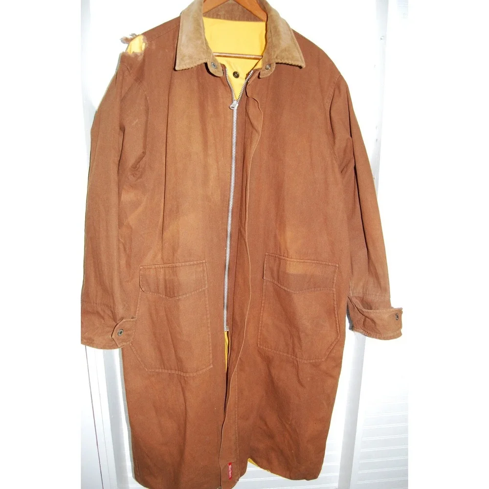 Marlboro Trench Coat‎ Size Medium Vintage 90's reversible rain jacket Faded torn